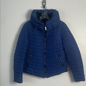Zara Women's Navy Puffer Coat Size L
